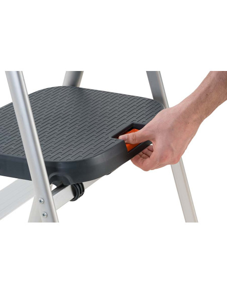 Dekorstep Stools with plastic platform