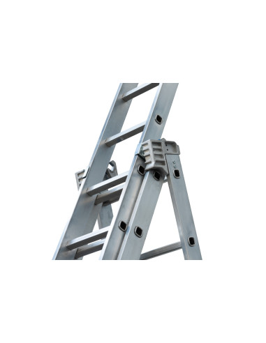 GierrePRO 3 section extending ladder