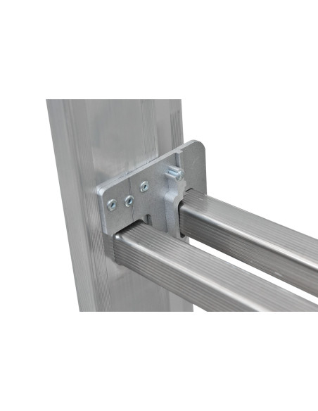 GierrePRO 3 section extending ladder