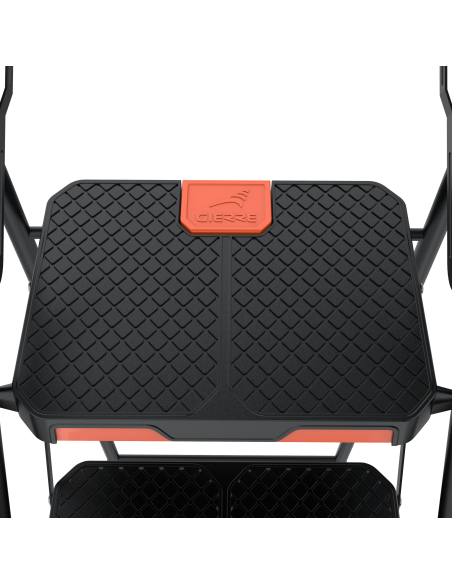 Solidstep | Stool | Gierre